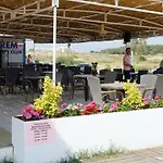 Irem Garden & 3* Side