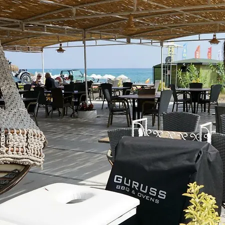 Irem Garden & 3* Side