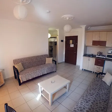 Irem Garden & 3*