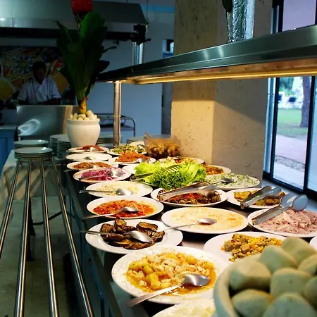 아파트호텔 Irem Garden & 3*