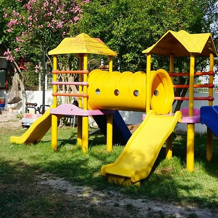Irem Garden & 3*