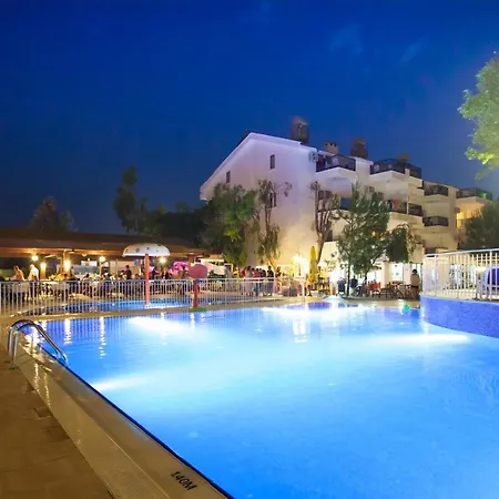 Irem Garden & Hotel de apartamente Side