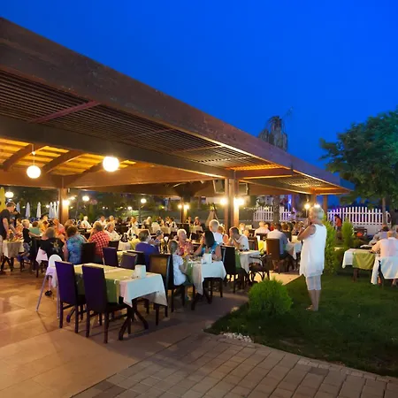 Hotel de apartamente Irem Garden & 2*