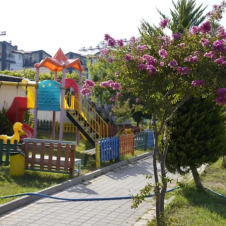 Irem Garden & Hotel de apartamente
